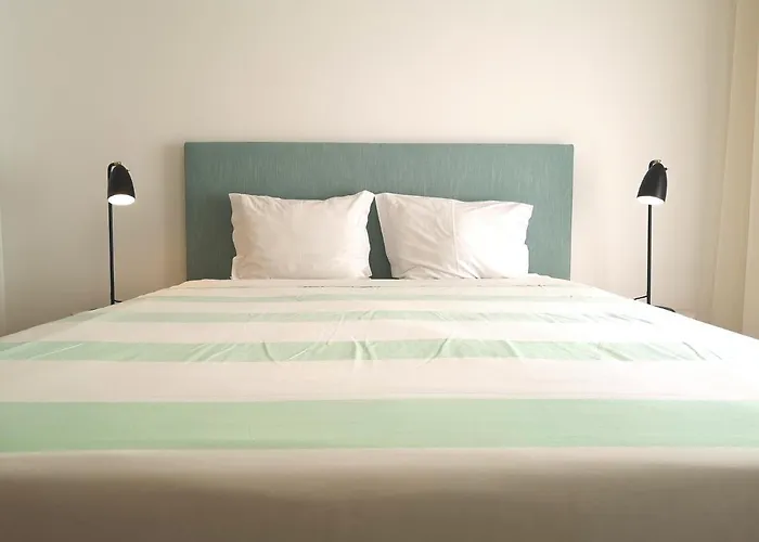 Casa Do Quico * נאזרה